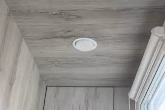 Отделка ламинатом лоджии Сапожок с утеплением