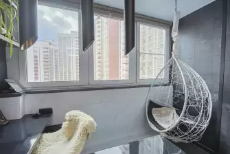 Отделка широкоформатным ламинатом балкона с утеплением