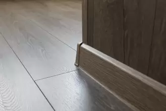 Отделка ламинатом лоджии Утюжок с объединением