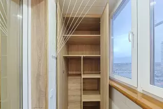 Остекление балкона и установка шкафа и сушилки