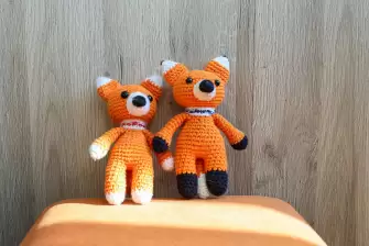 Отделка ПВХ панелями и холодное остекление на балконе