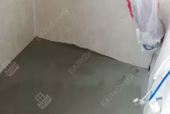 Остекление и отделка балкона Лодочка